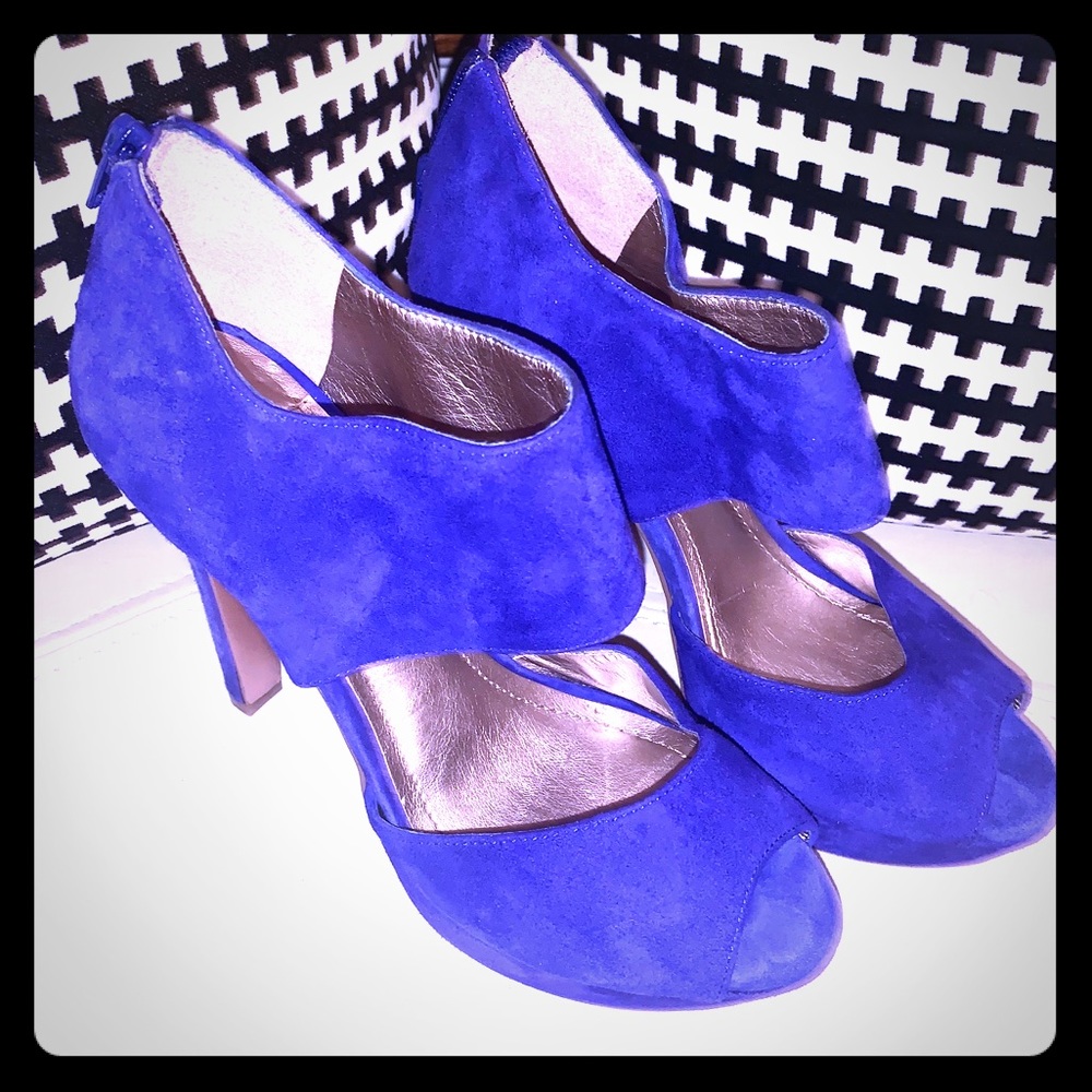Purple Suede BCBG Platform Open Toe Heels